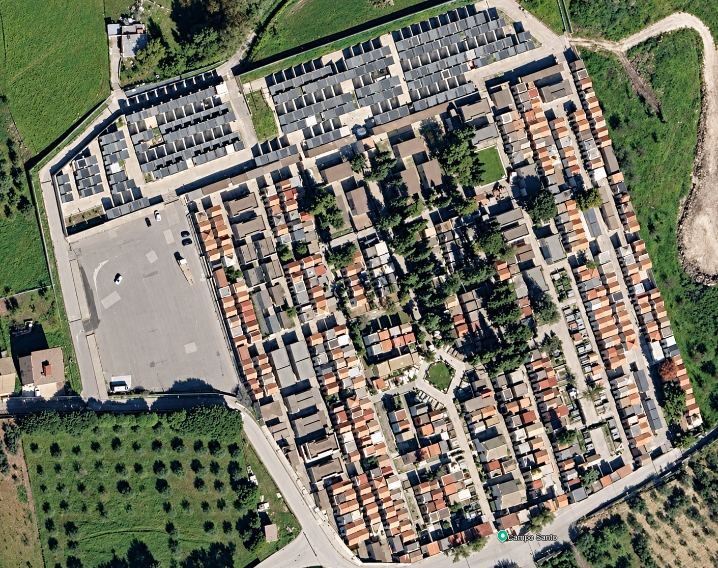 Vista aerea del cimitero di Raffadali